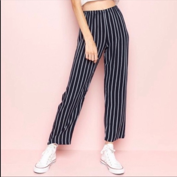 Brandy Melville Pants - Brandy Melville Frankie striped cropped pants